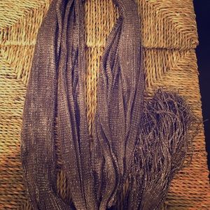 Metallic NWT Scarf